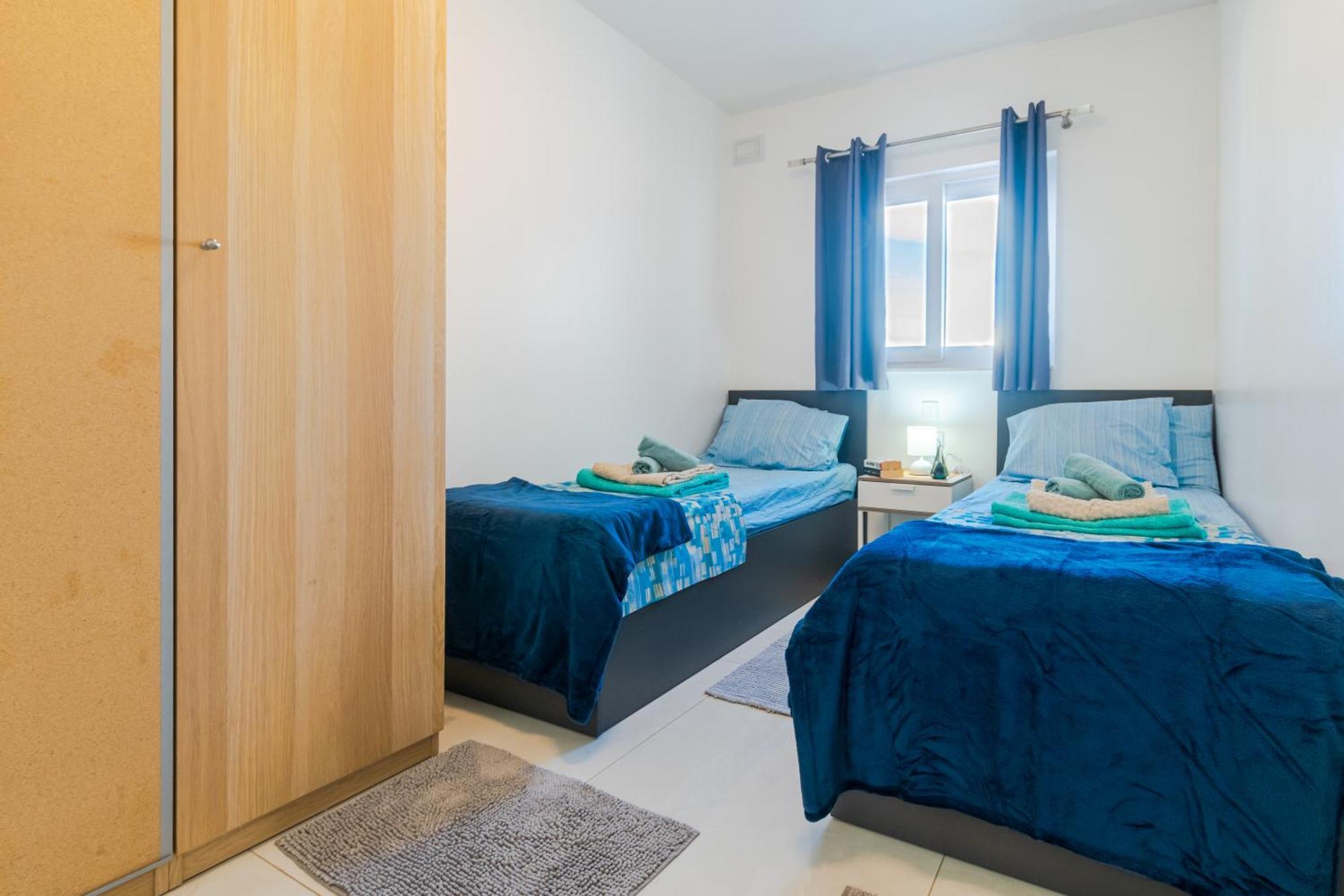 New Spacious Apartment With Amazing View Bugibba เซนต์พอลส์เบย์ ภายนอก รูปภาพ