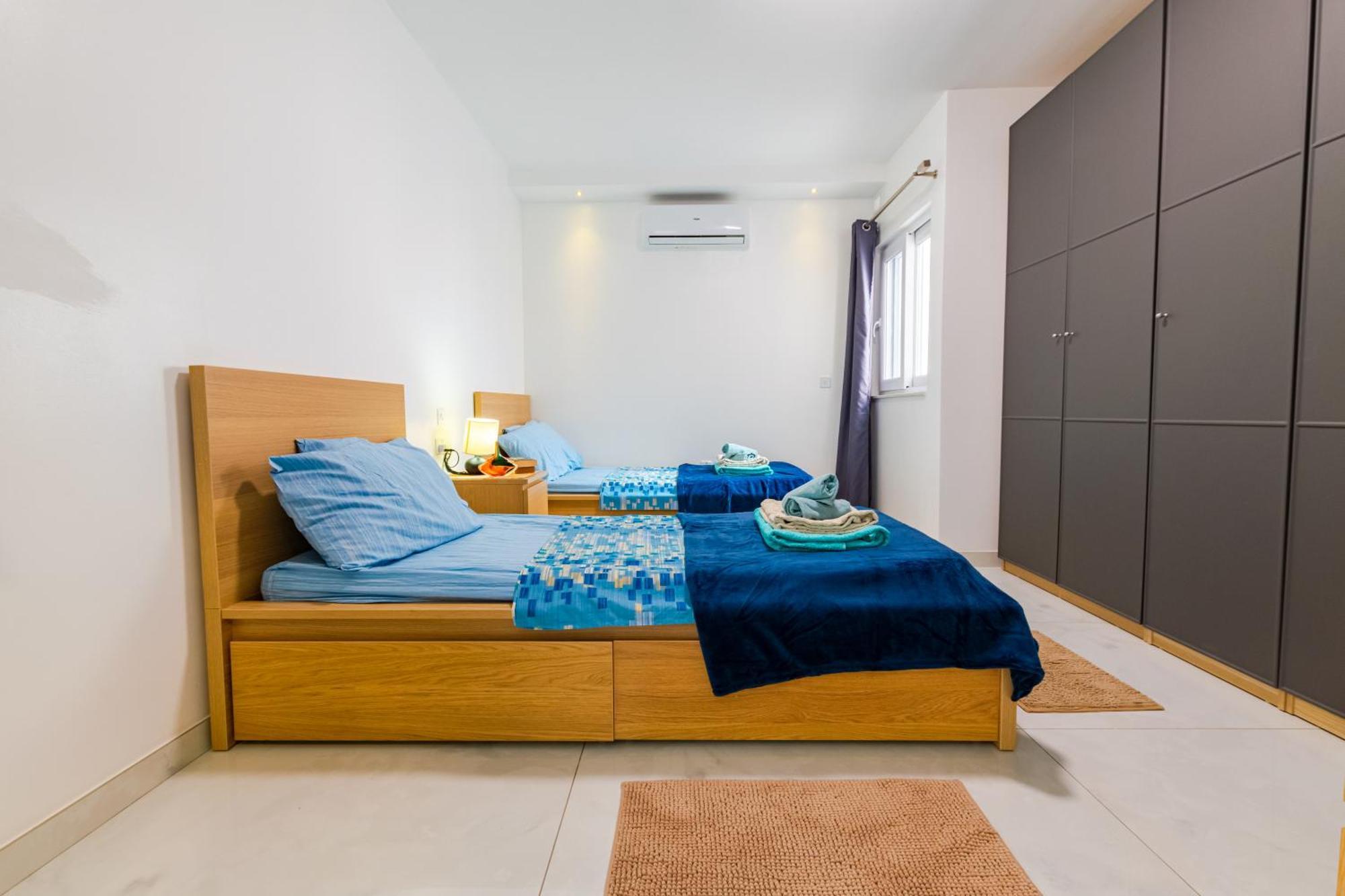 New Spacious Apartment With Amazing View Bugibba เซนต์พอลส์เบย์ ภายนอก รูปภาพ